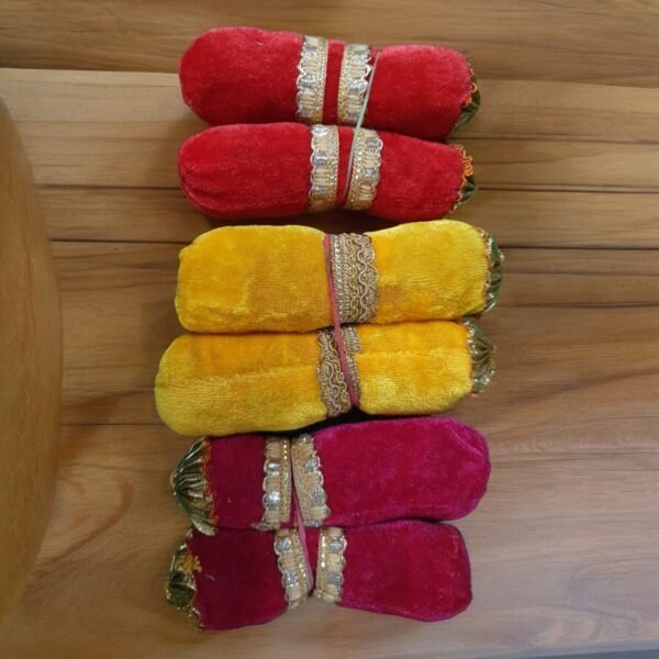 Pillow set-  in velvet fabric