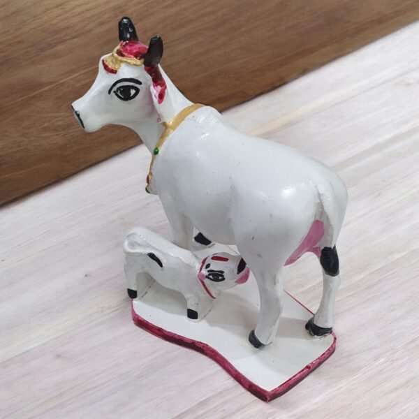 Tiny size cow and calf - Image 2