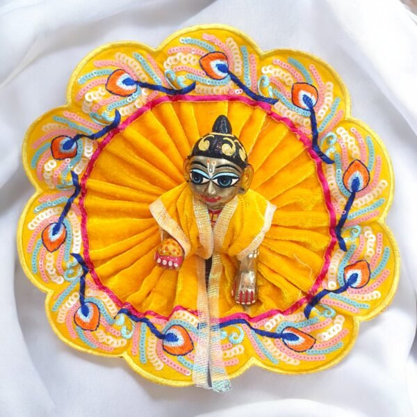 Velvet Poshak with Morr Pankhi for God Idols - Image 7