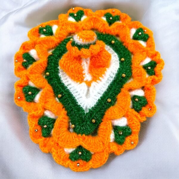 Leaf design Republic design Woolen poshak with cap for God idols